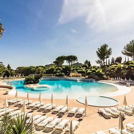 3 Pieces Avec Terrasse Et Piscine A Saint-raphael - Fr-1-504-683 Apartment *