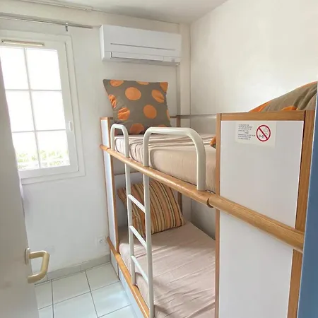 3 Pieces Avec Terrasse Et Piscine A Saint-raphael - Fr-1-504-683 Saint-Raphaël